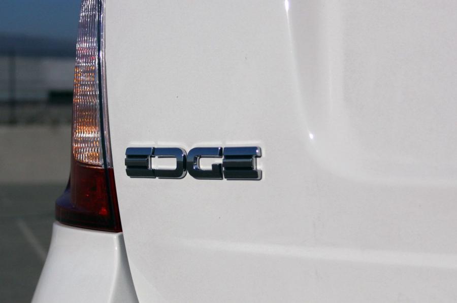  Ford Edge EcoBoost 2011 года  (фото 16 из 19)